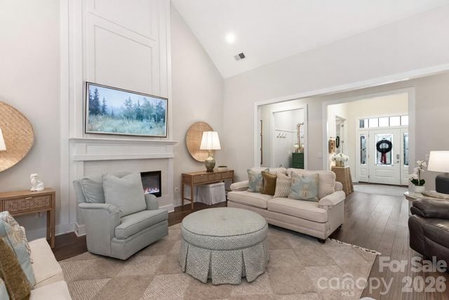 3000 Applewood Point Lane, Belmont, NC 28012