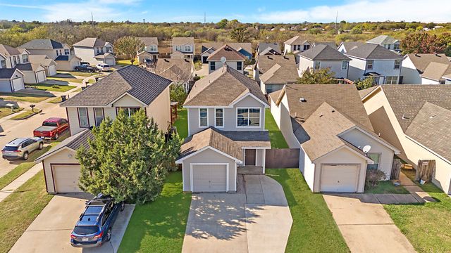 10724 Wild Oak Drive, Fort Worth, TX 76140