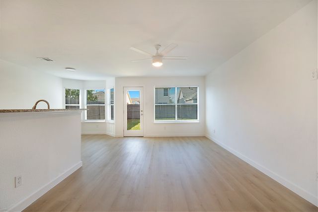 10724 Wild Oak Drive, Fort Worth, TX 76140