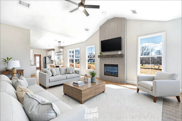 580 Centre St, Pleasant View, TN 37146