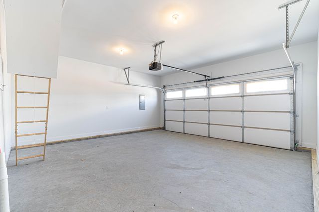 580 Centre St, Pleasant View, TN 37146