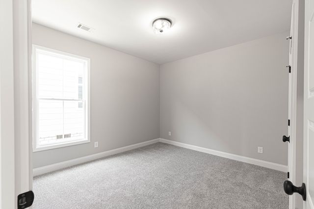 580 Centre St, Pleasant View, TN 37146