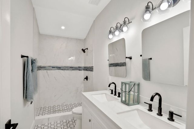 524 Arricola Ave, St Augustine, FL 32080