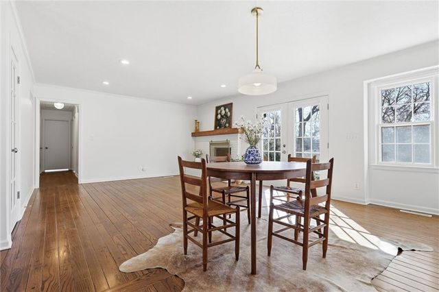 2309 W 104th Street, Leawood, KS 66206