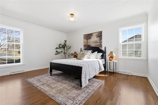 2309 W 104th Street, Leawood, KS 66206