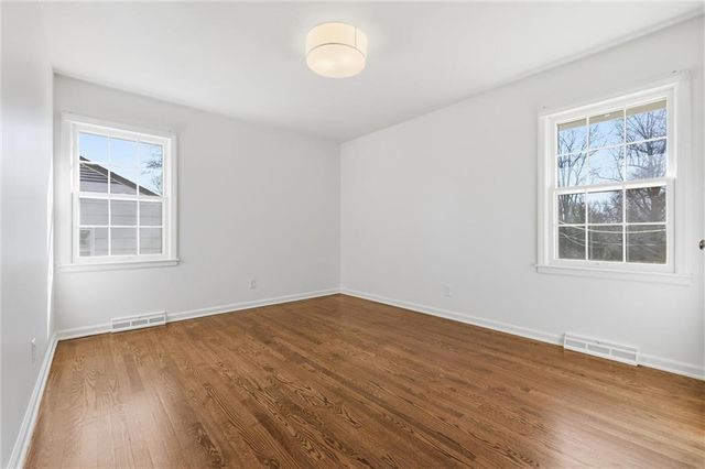 2309 W 104th Street, Leawood, KS 66206