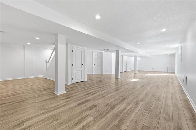 2309 W 104th Street, Leawood, KS 66206