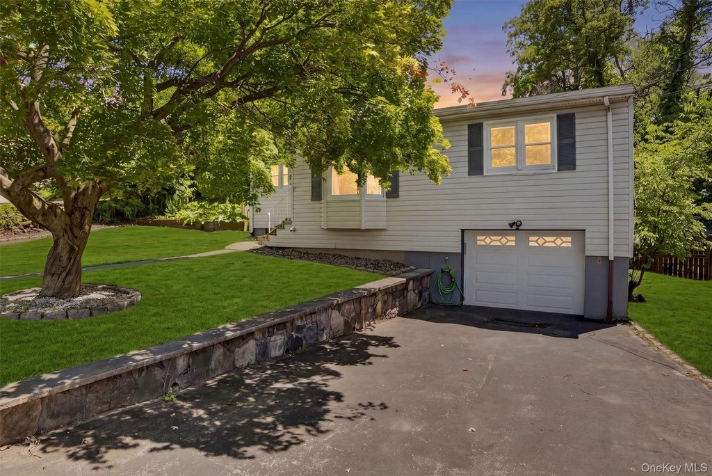 197 Seward Street, Buchanan, NY 10511