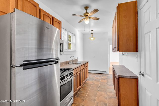 94 Neptune Place, Laurence Harbor, NJ 08879
