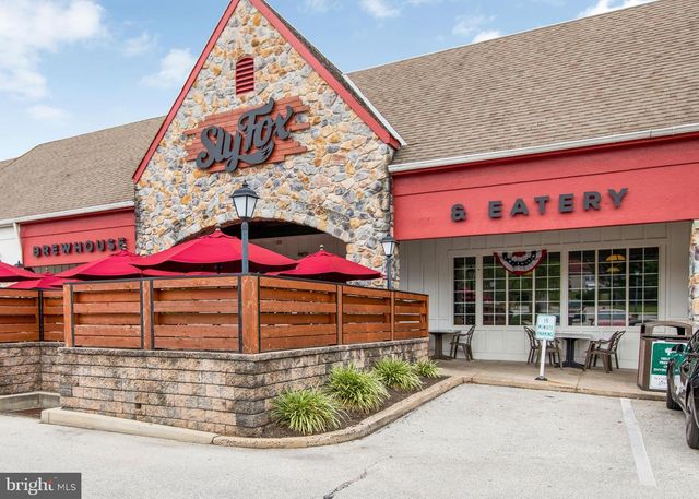 854 GRAPHITE DR, Phoenixville, PA 19460