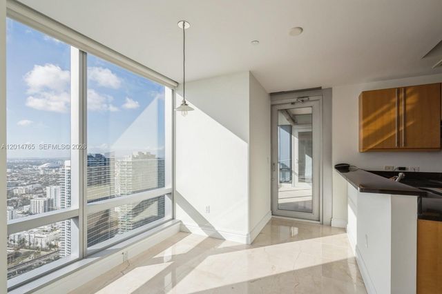 1425 Brickell Ave 57B, Miami, FL 33131