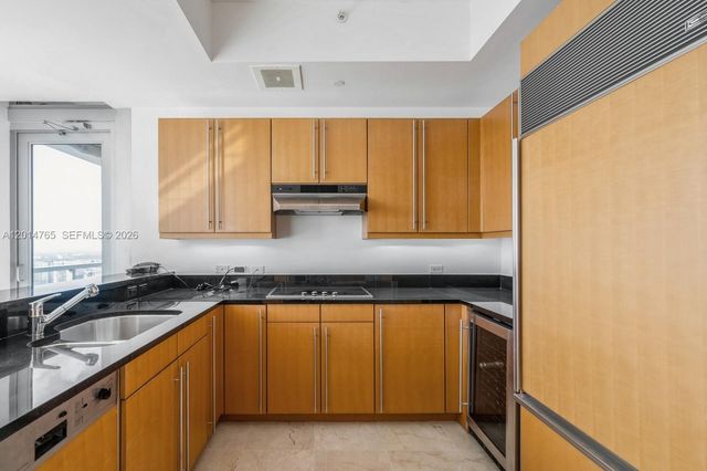 1425 Brickell Ave 57B, Miami, FL 33131