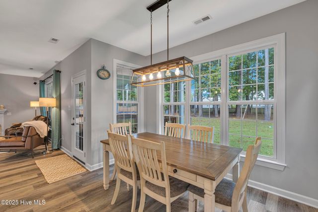 322 Osprey Point Drive, Sneads Ferry, NC 28460
