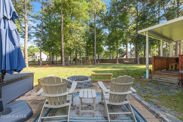 322 Osprey Point Drive, Sneads Ferry, NC 28460