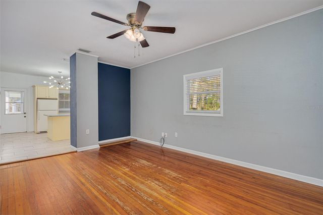 130 W PENNSYLVANIA, Lake Helen, FL 32744