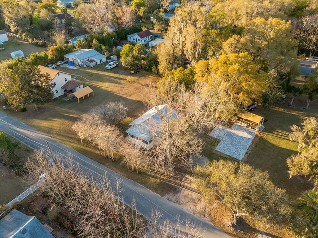 130 W PENNSYLVANIA, Lake Helen, FL 32744