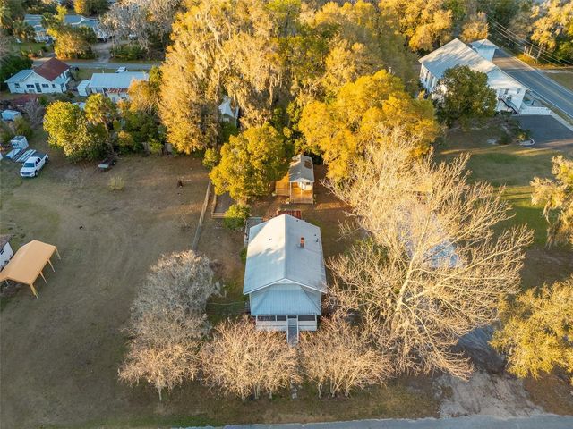 130 W PENNSYLVANIA, Lake Helen, FL 32744