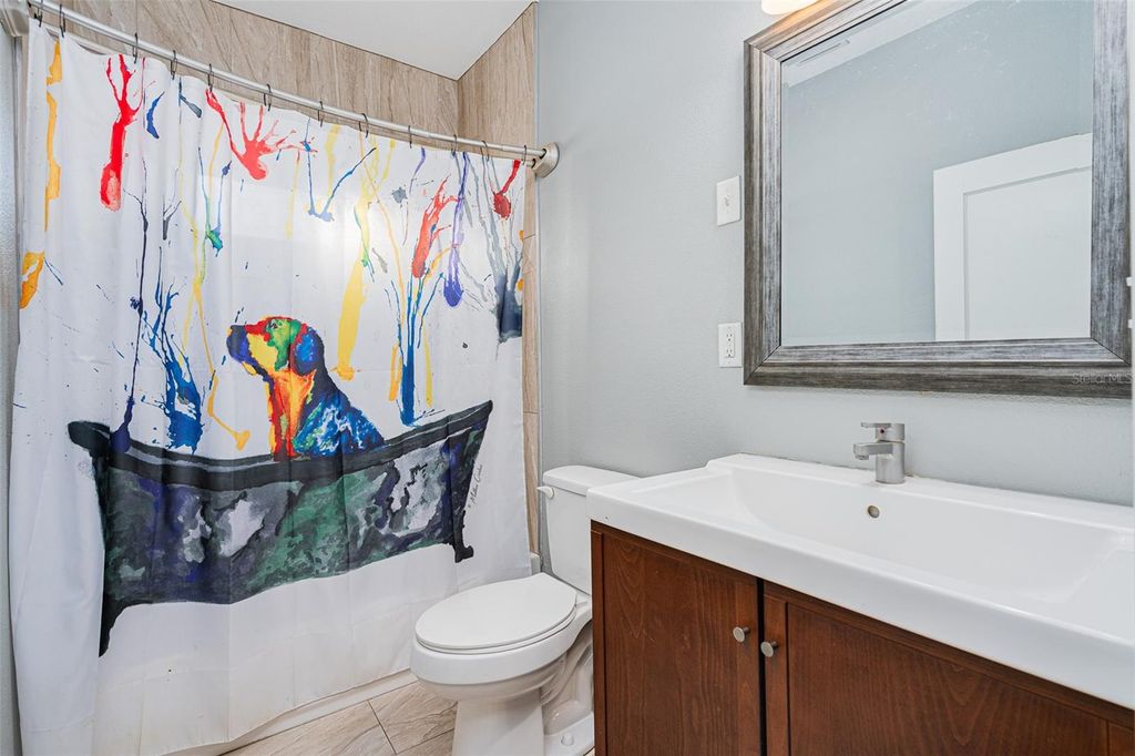 Image 16 of property listing at 130 W PENNSYLVANIA, Lake Helen, FL 32744