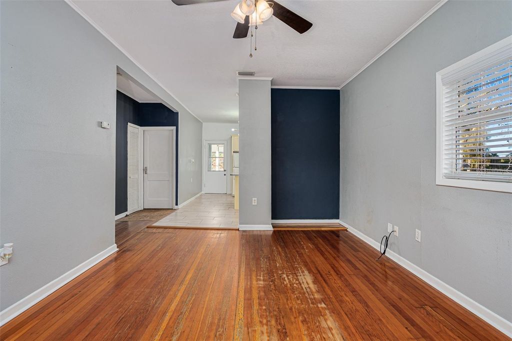 Image 5 of property listing at 130 W PENNSYLVANIA, Lake Helen, FL 32744