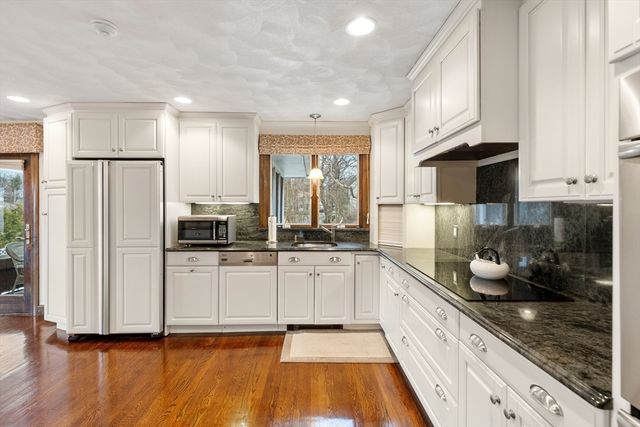 5 Willson Rd, Salem, MA 01970