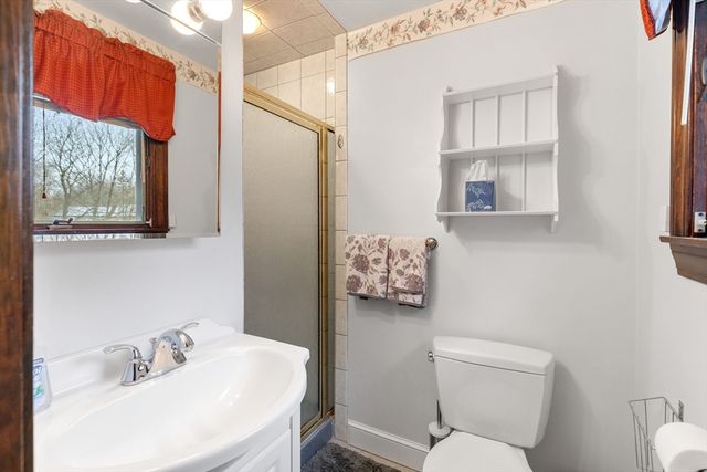 5 Willson Rd, Salem, MA 01970