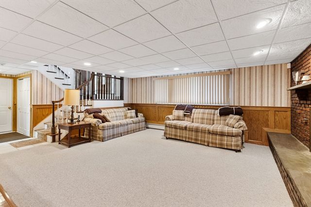 5 Willson Rd, Salem, MA 01970