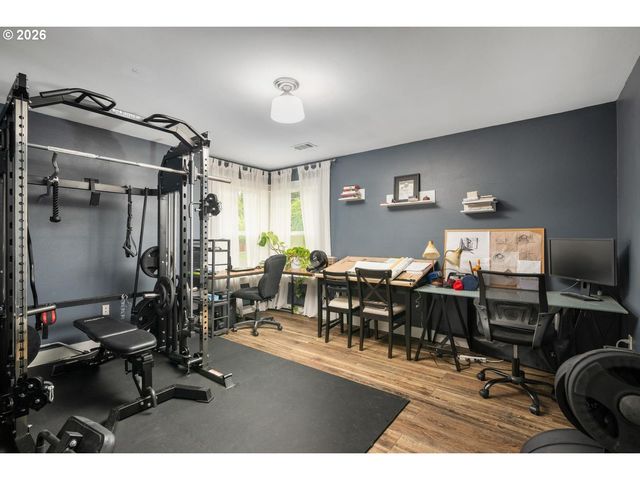 503 Ne BIRCHWOOD Ter, Hillsboro, OR 97124