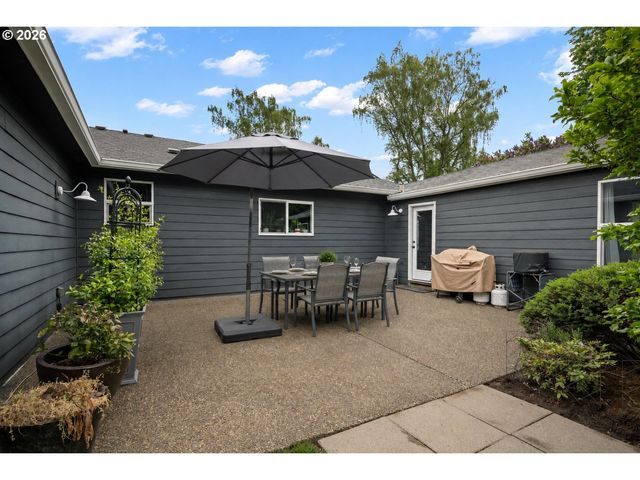 503 Ne BIRCHWOOD Ter, Hillsboro, OR 97124