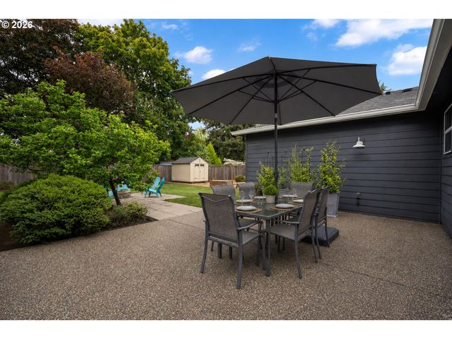 503 Ne BIRCHWOOD Ter, Hillsboro, OR 97124
