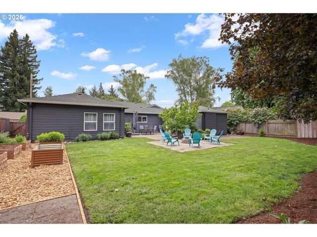 503 Ne BIRCHWOOD Ter, Hillsboro, OR 97124