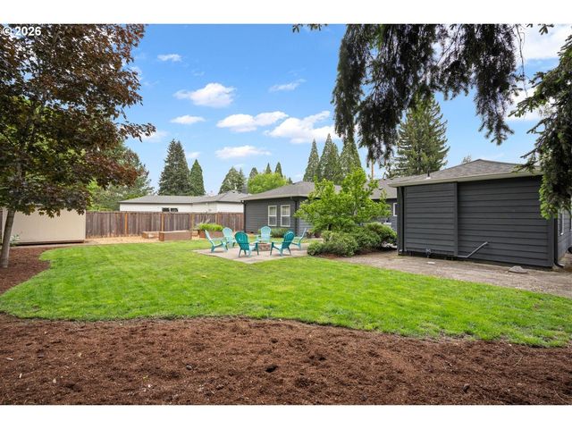 503 Ne BIRCHWOOD Ter, Hillsboro, OR 97124