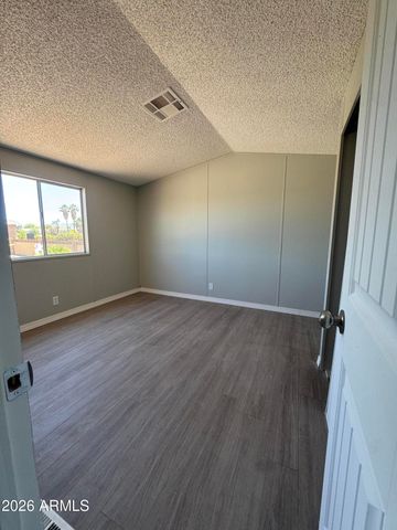 652 S Ellsworth Road 170, Mesa, AZ 85208
