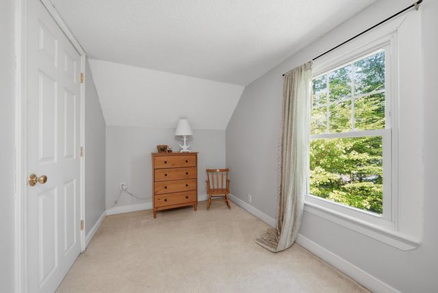 4 Tinker Road, Merrimack, NH 03054