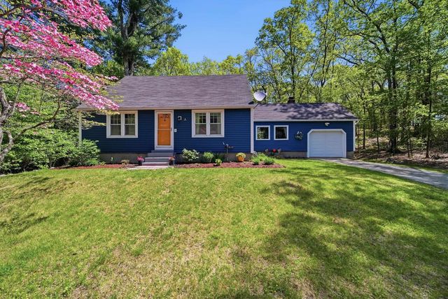 4 Tinker Road, Merrimack, NH 03054