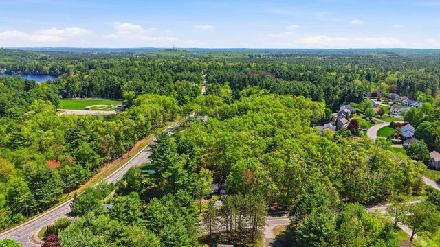 4 Tinker Road, Merrimack, NH 03054