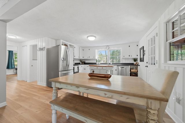4 Tinker Road, Merrimack, NH 03054