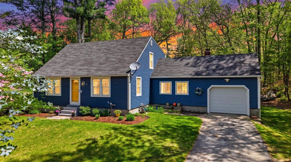 4 Tinker Road, Merrimack, NH 03054