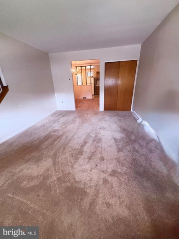 2609 CROYDON ST, Philadelphia, PA 19137