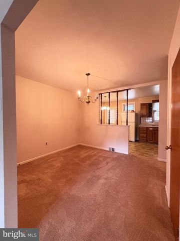 2609 CROYDON ST, Philadelphia, PA 19137