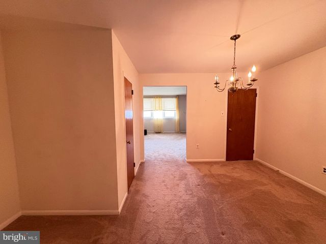 2609 CROYDON ST, Philadelphia, PA 19137