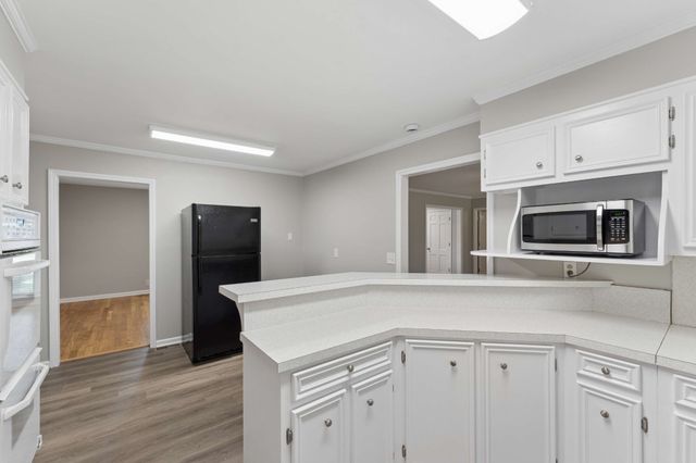 1814 Haynes Dr, Murfreesboro, TN 37129