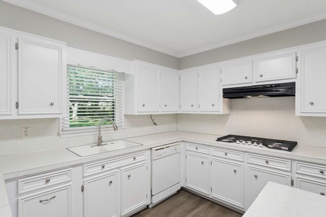 1814 Haynes Dr, Murfreesboro, TN 37129