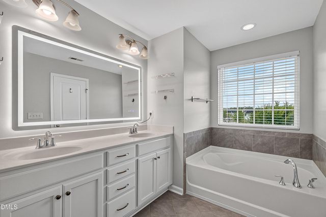 1133 Little Gem Lane, Apex, NC 27523