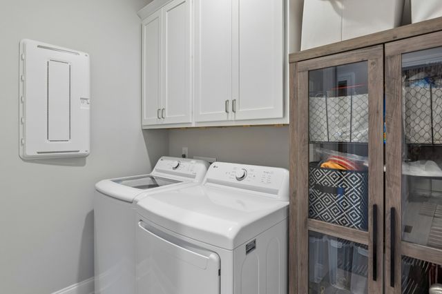 105 Hayden Ln, Gallatin, TN 37066