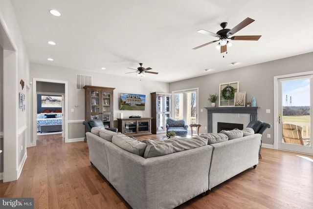 13600 CARRIAGE FORD RD, Nokesville, VA 20181