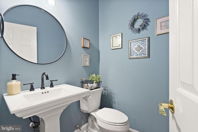 13600 CARRIAGE FORD RD, Nokesville, VA 20181