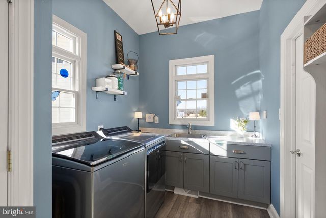 13600 CARRIAGE FORD RD, Nokesville, VA 20181