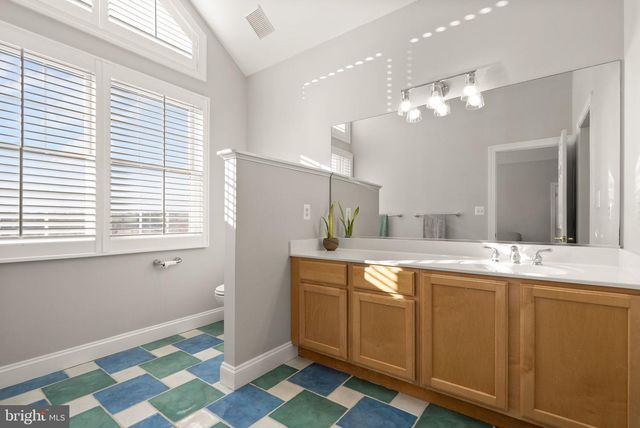 13600 CARRIAGE FORD RD, Nokesville, VA 20181