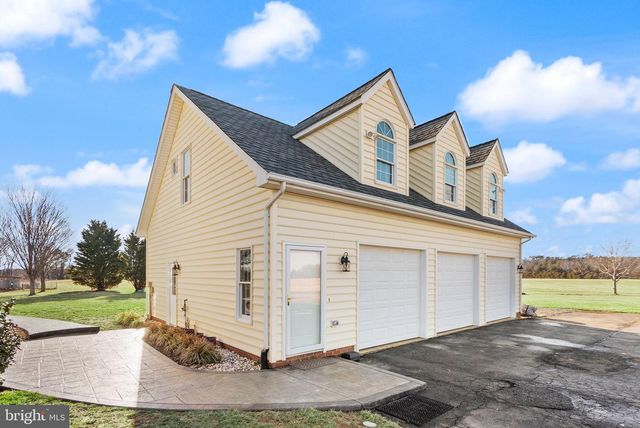 13600 CARRIAGE FORD RD, Nokesville, VA 20181