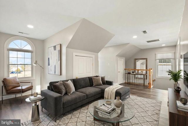 13600 CARRIAGE FORD RD, Nokesville, VA 20181